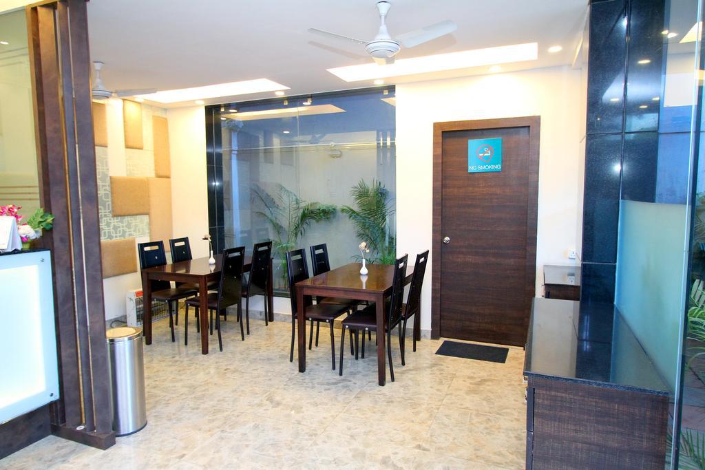 Crest Inn Колката Екстер'єр фото
