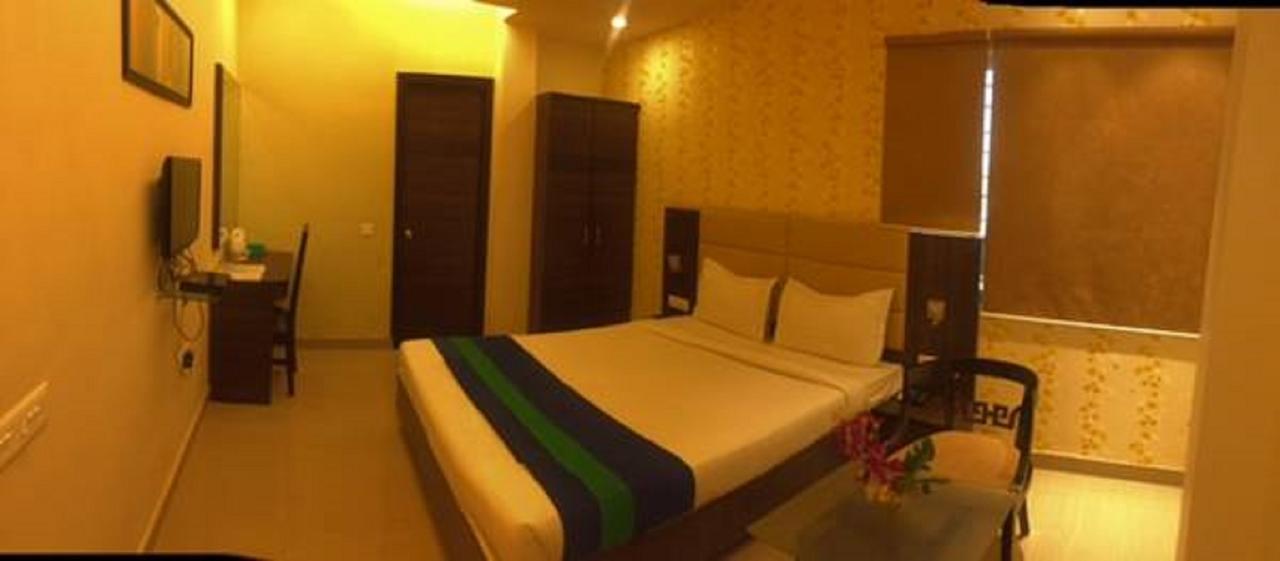 Crest Inn Колката Екстер'єр фото