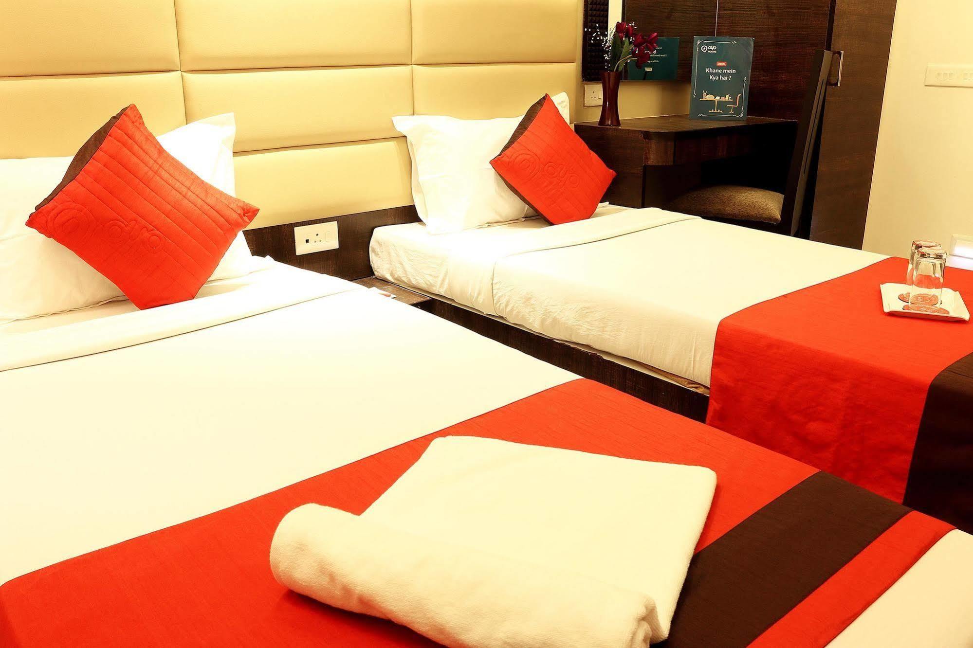 Crest Inn Колката Екстер'єр фото